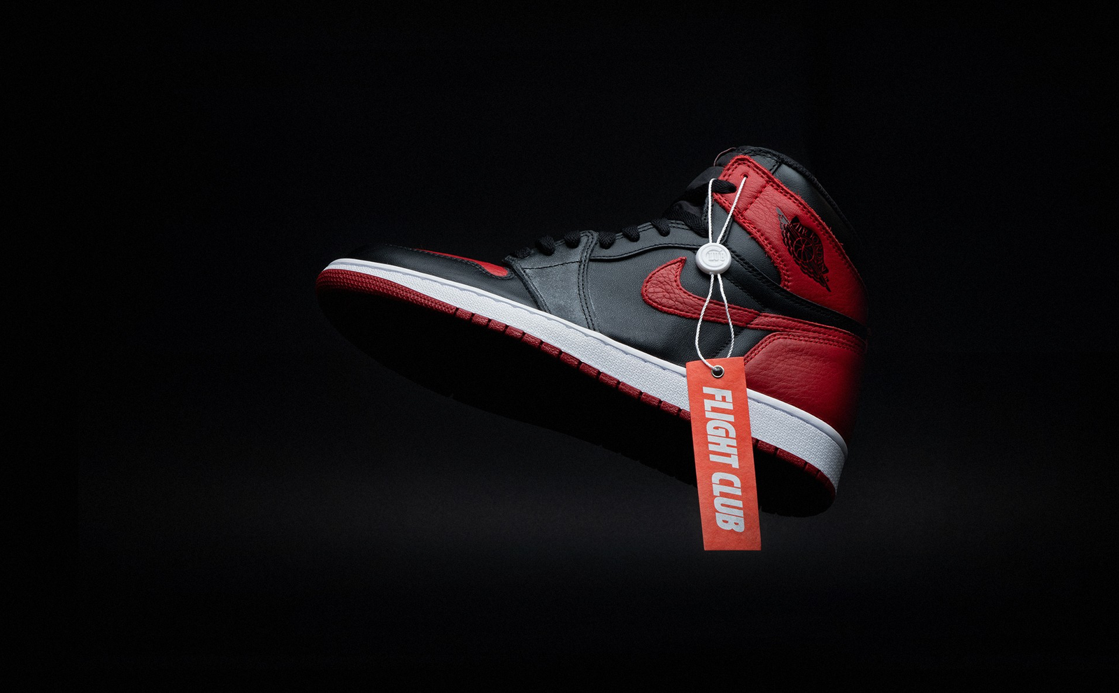 Flight Club Opens