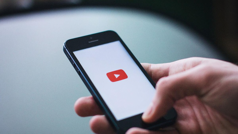 YouTube Hosts YouTube Live