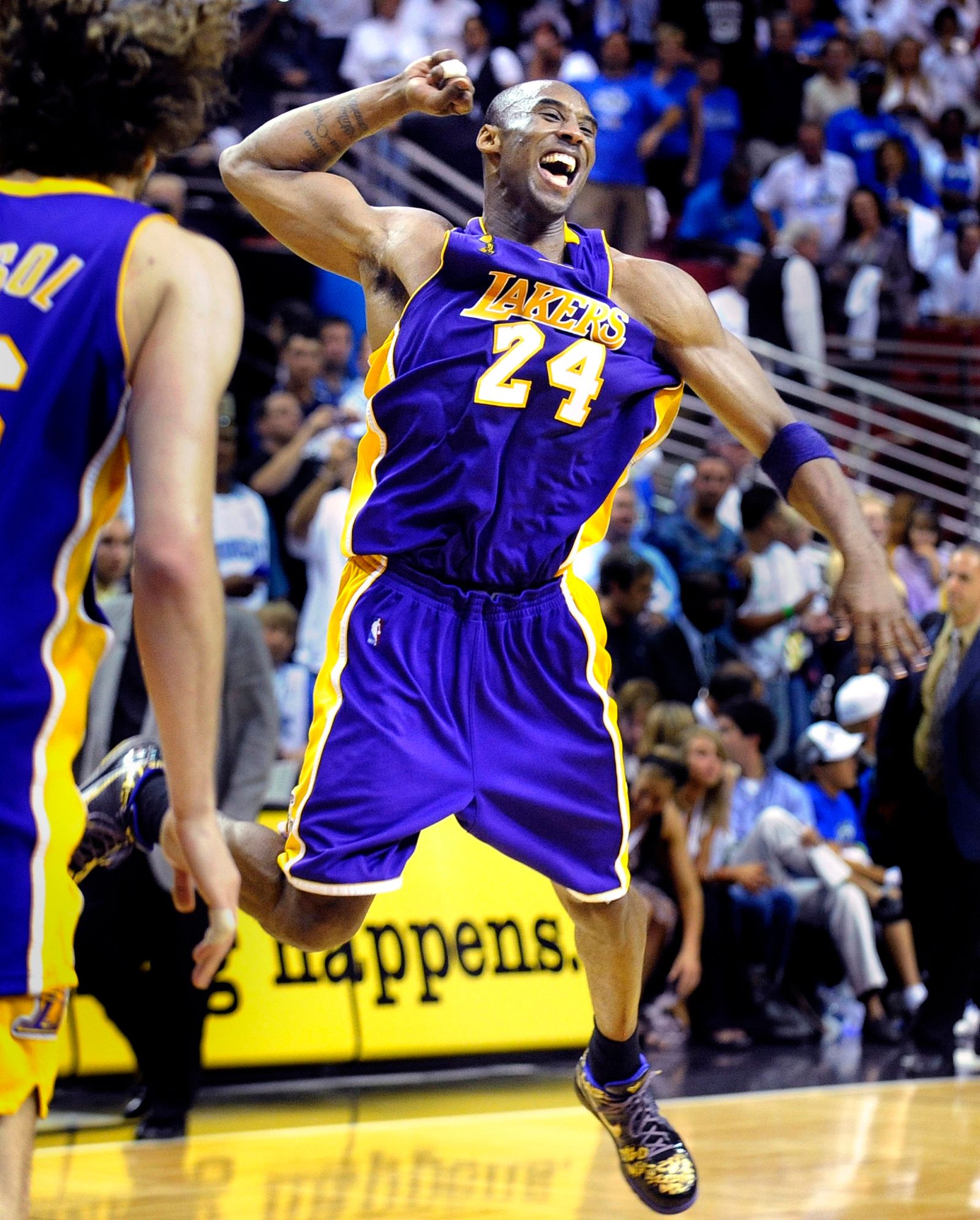 LA Wins 15th NBA Championship