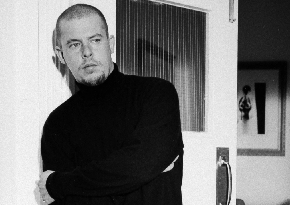 Alexander McQueen Dies