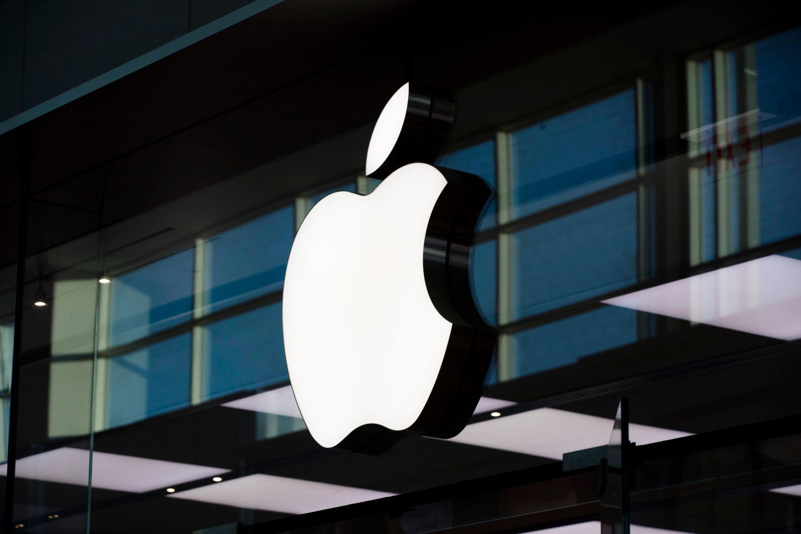 Apple Fires #AppleToo Leader