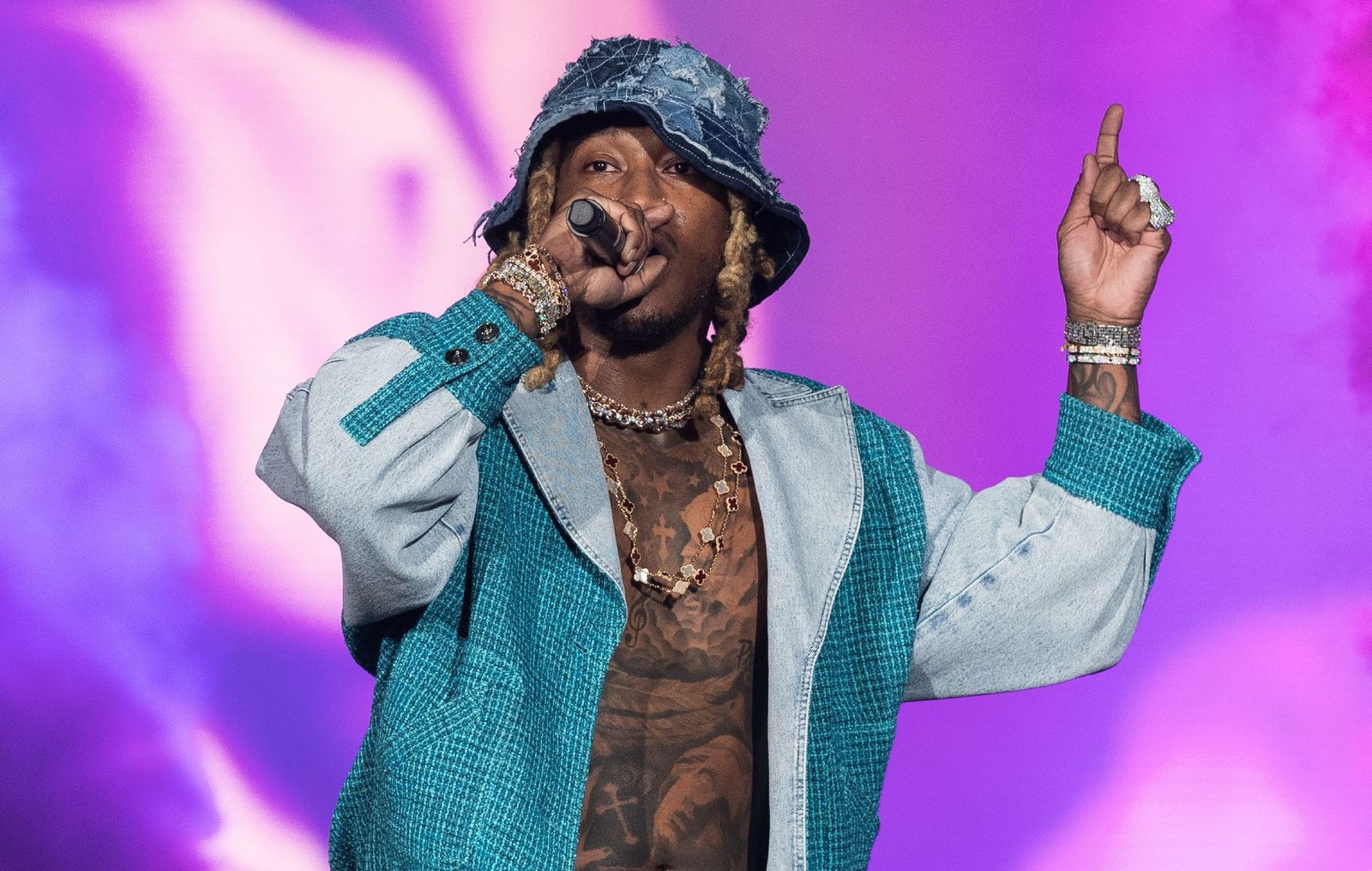 Future Sells His Catalogue